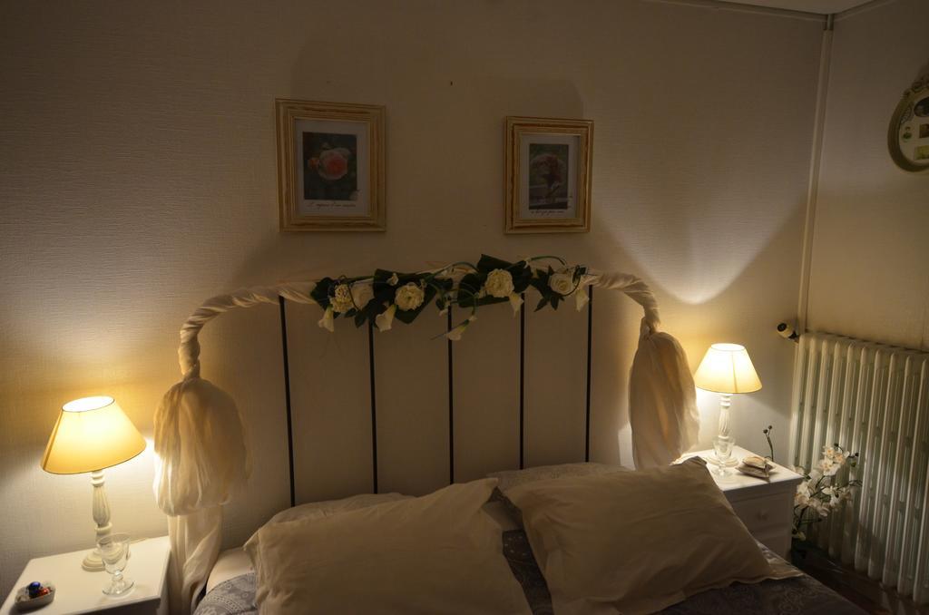 Bed and Breakfast L'Arbre D'Alais Saint-Fulgent Номер фото